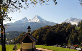 Blick zum Watzmann mit Hochkalter.